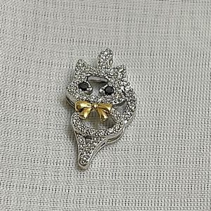 Real K18 white gold and diamond pendant